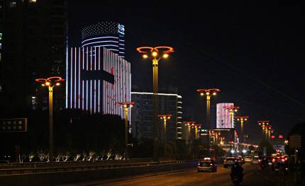 華體科技智慧路燈“桂冠”榮光璀璨合肥！